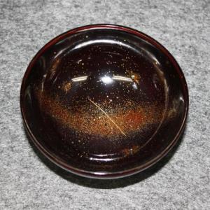 輪島塗 ぐい飲み 丸大形 -天の川の蒔絵仕上げ- [内外黒タメ色]