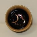 輪島塗 ぐい飲み ひょうたん形-月にすすきの高蒔絵仕上げ- [白色/黒色グラデーション] 螺鈿入り